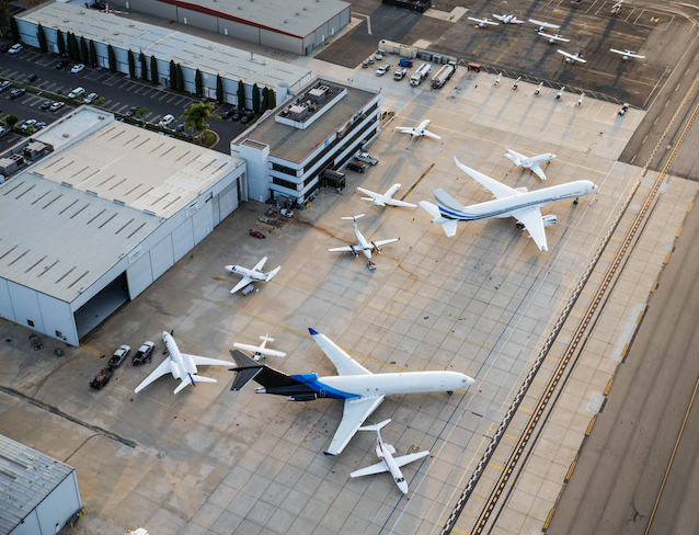 airport planes